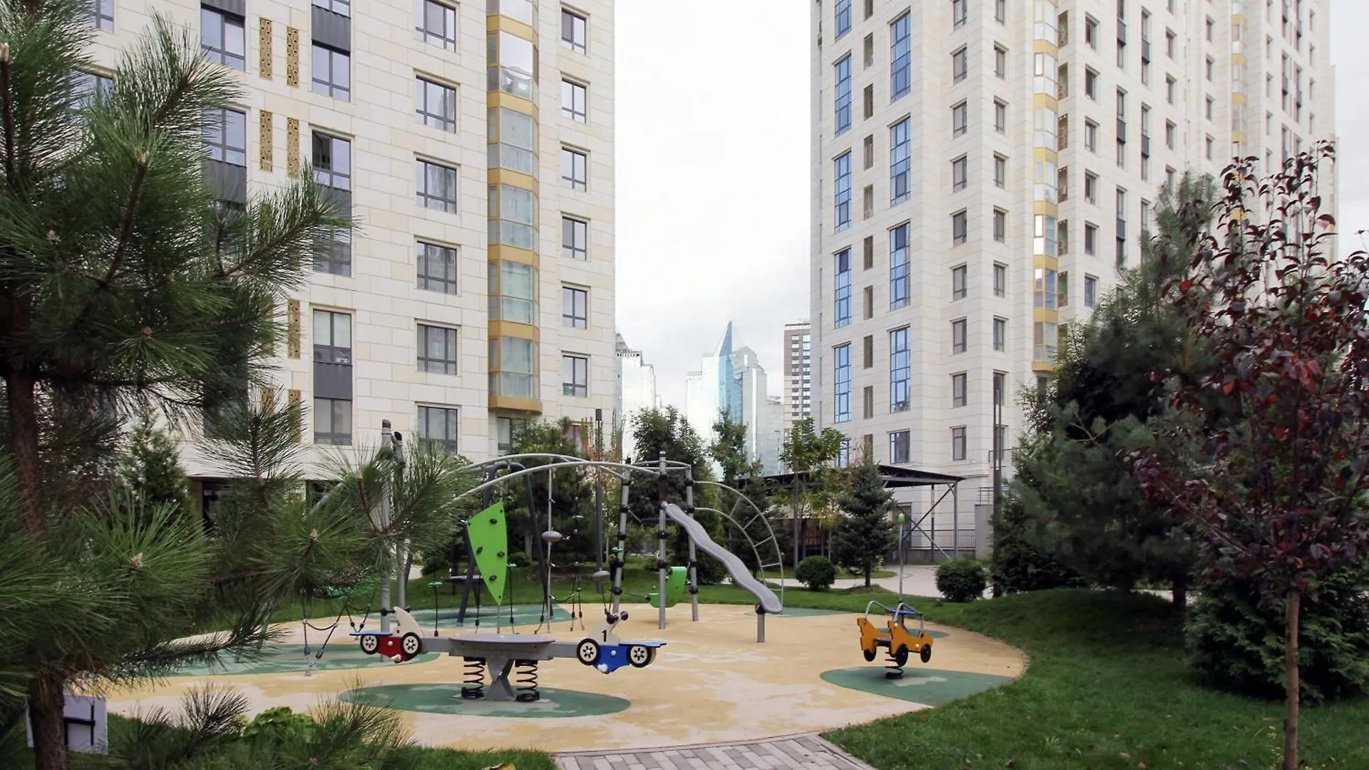Apartment Central Avenue Almaty Kazakhstan