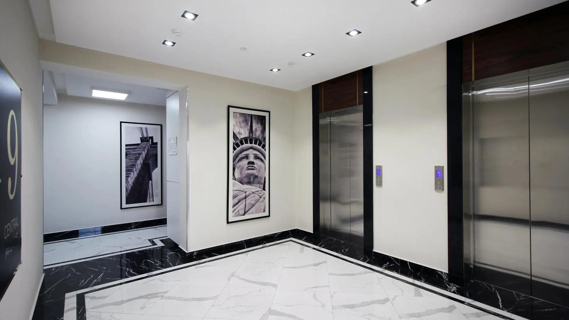 Apartment Central Avenue Almaty