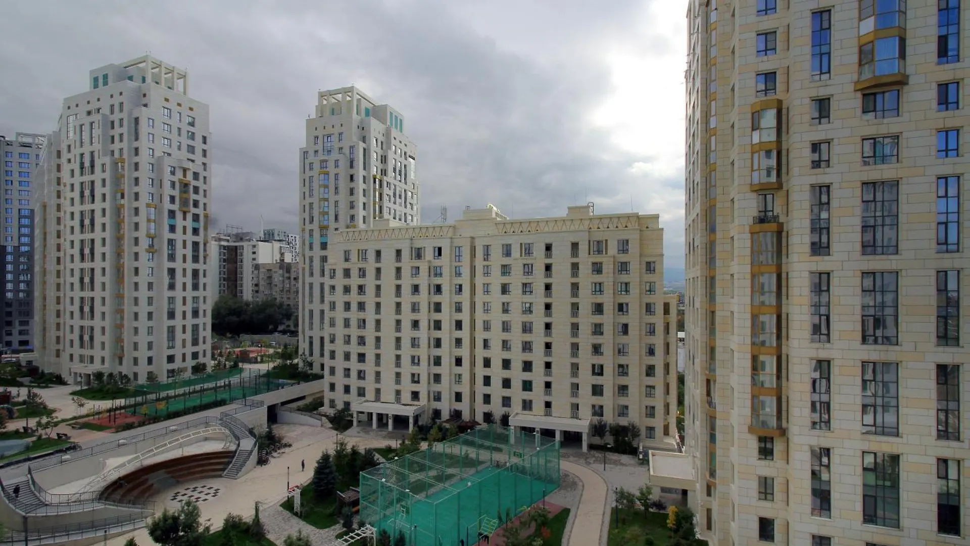 Apartment Central Avenue Almaty